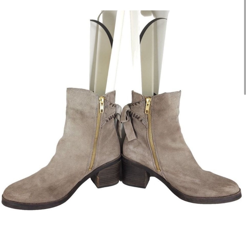 🎈UGG Mousse Suede Leather Whipstitch Back Bow Ankle Boots🎈 - Picture 5 of 8